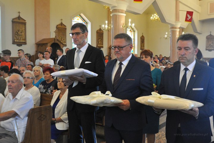 126 Dary - szaty liturgiczne.jpg